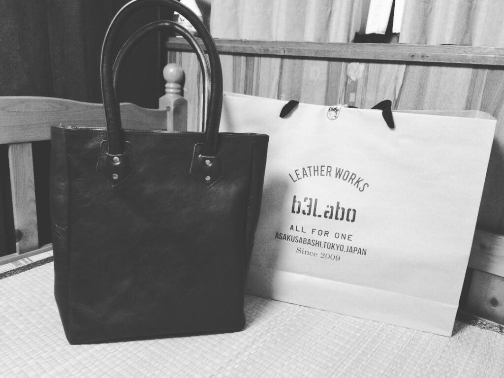 今日の散財 #トートバッグ #さいたま新都心 #b3labo #革 #革製品